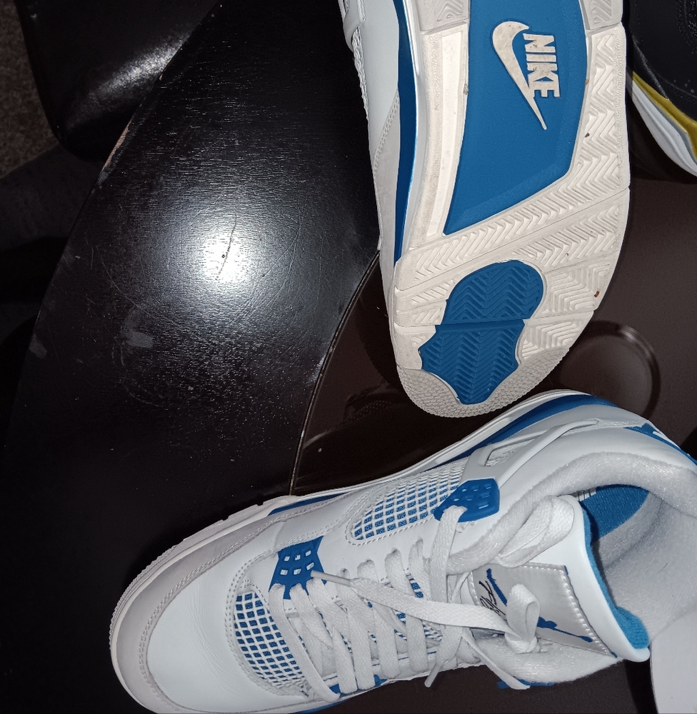Nike